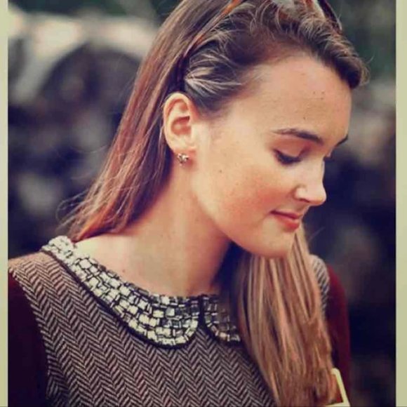 J. Crew Gray Herringbone Jeweled Peter Pan Collar Sweater Size XS - Picture 3 of 6